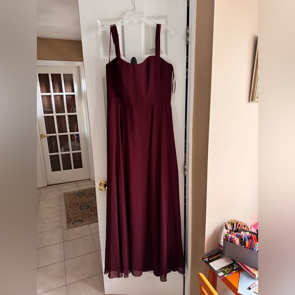 NWT Burgundy Amsale “Alexis” Bridesmaid Dress - Picture 4 of 6